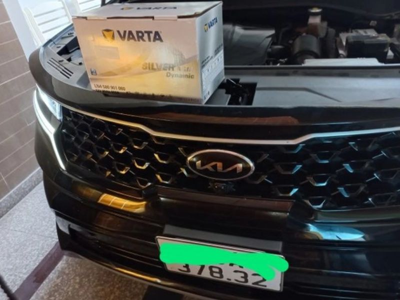 ắc quy xe Kia Carens Thông số, giá thành, loại thay thế và bảo dưỡng