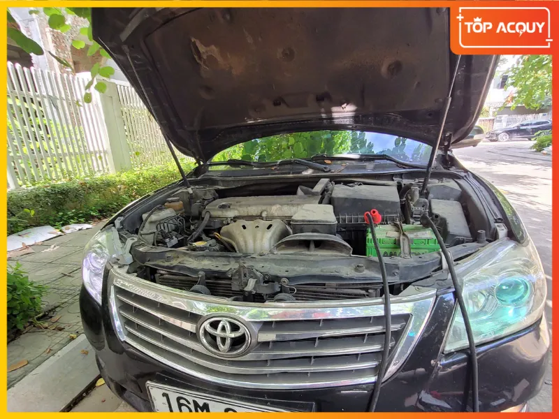 Topacquy sẵn sàng cứu hộ ngay khi nhận được thông bào về sự cố ắc quy