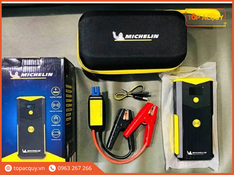 Dụng cụ kích bình ắc quy xe máy bằng kích bình chuyên dụng