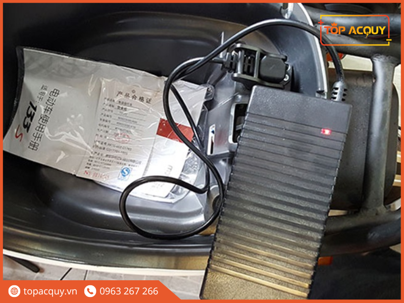 sạc điện cho xe đạp điện