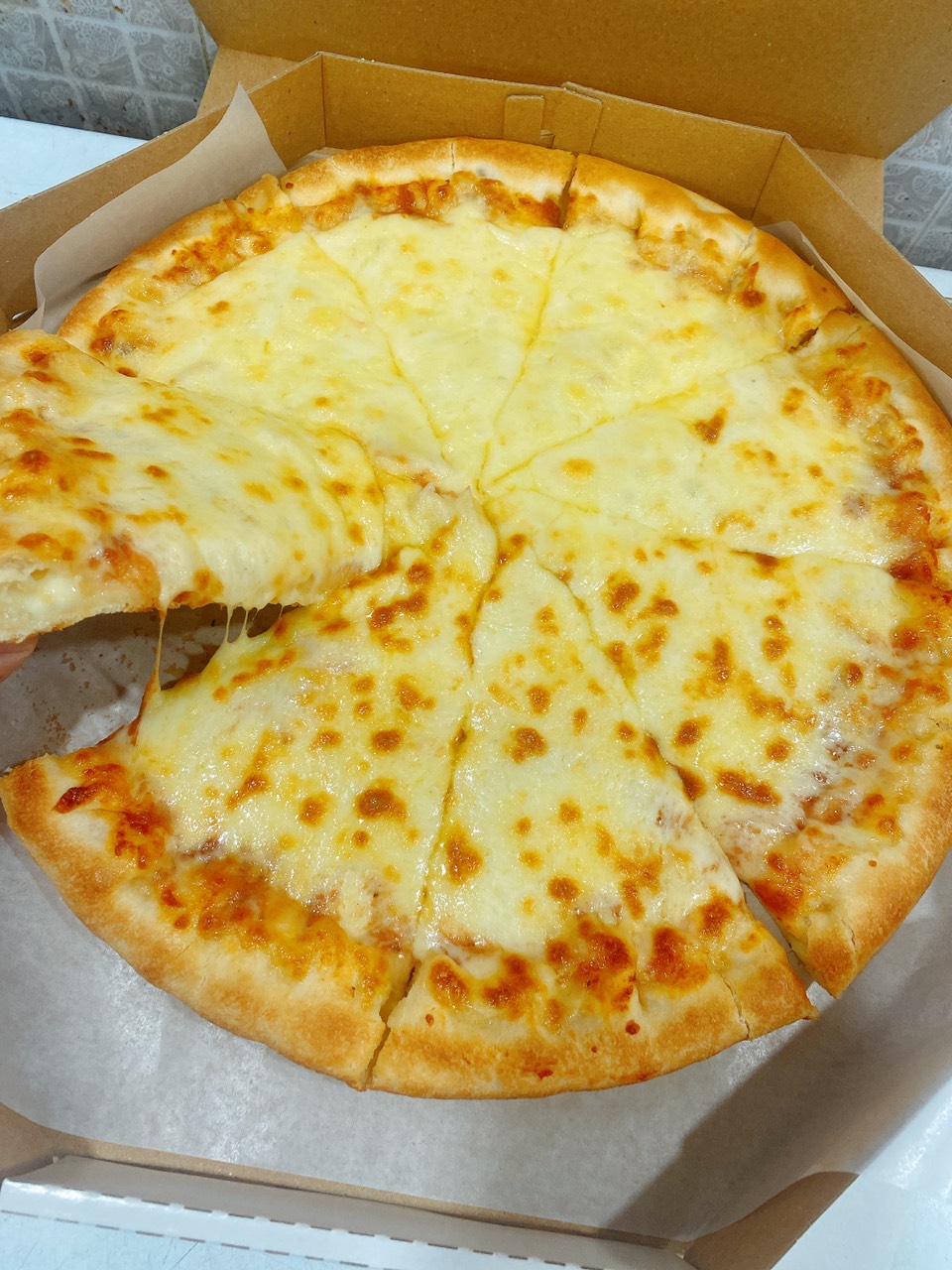 PIZZA PHÔ MAI (DELUXE PIZZA)