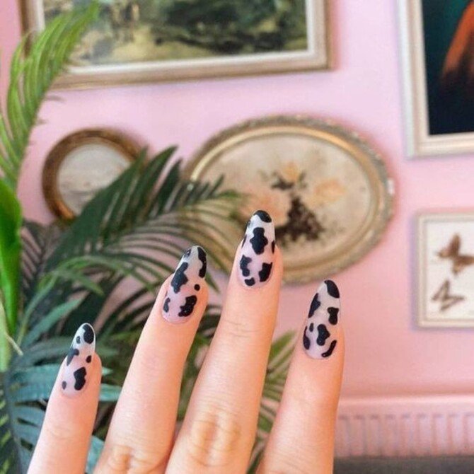 Top 5 mẫu nail bò sữa xu hướng 2022