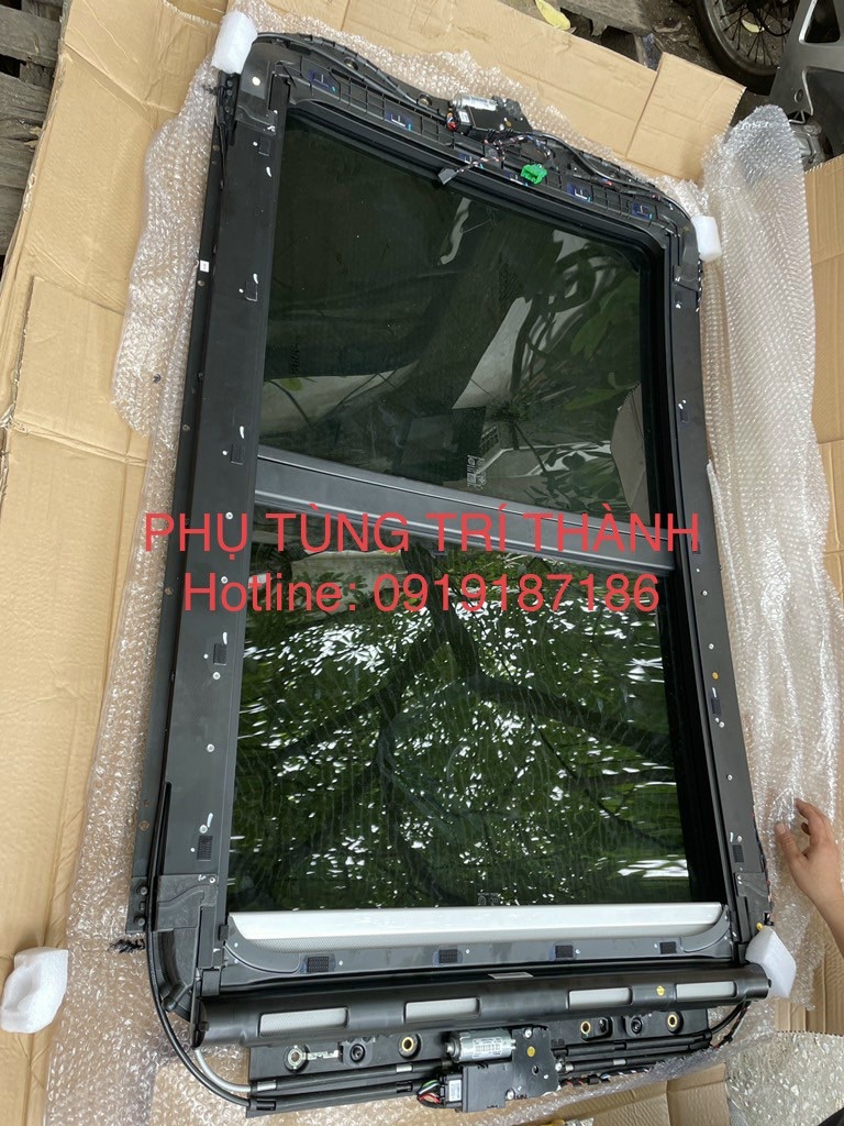 phu-tung-o-to-mg-zs-mg-hs-mg-5-cua-so-troi-mg-zs-cua-so-troi-o-to-gia-tot-nhat