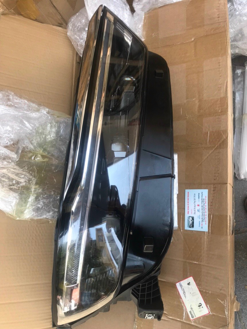den-pha-baic-x7-phu-tung-o-to-baic-x7-baic-q7-gia-tot-nhat