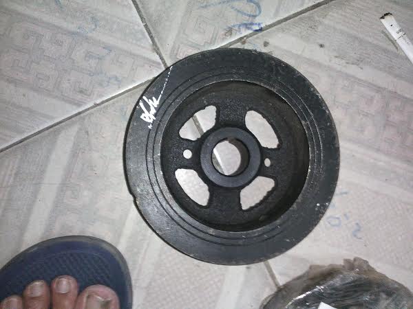buly trục cơ lifan 520, lifan 320, lifan 520, lifan 620