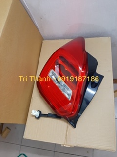 đèn hậu swilf 2019