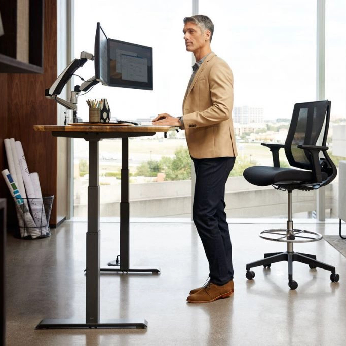 BÀN NÂNG HẠ CÔNG THÁI HỌC CÓ GÌ ĐẶC BIỆT SO VỚI CÁC LOẠI BÀN VĂN PHÒNG KHÁC?