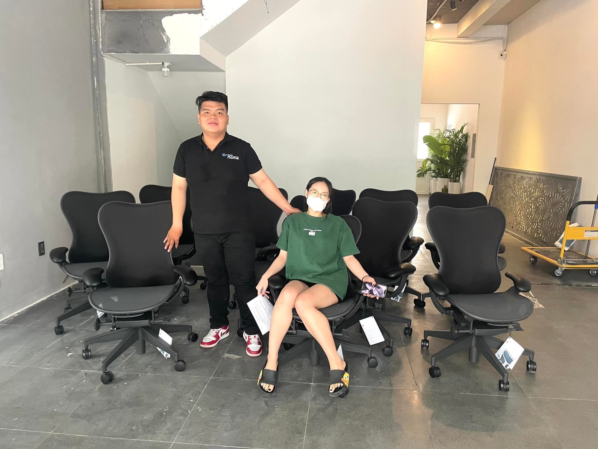 Dự án ghế Herman Miller Mira cùng Công Ty TNHH Công nghệ INSPIRE LAB