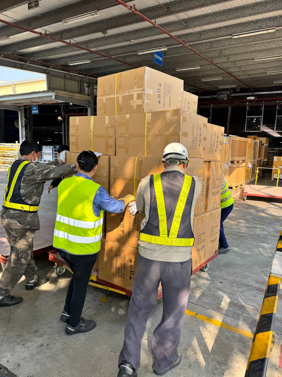 Dự Án ghế Nova cùng Công ty TNHH Ford Việt Nam