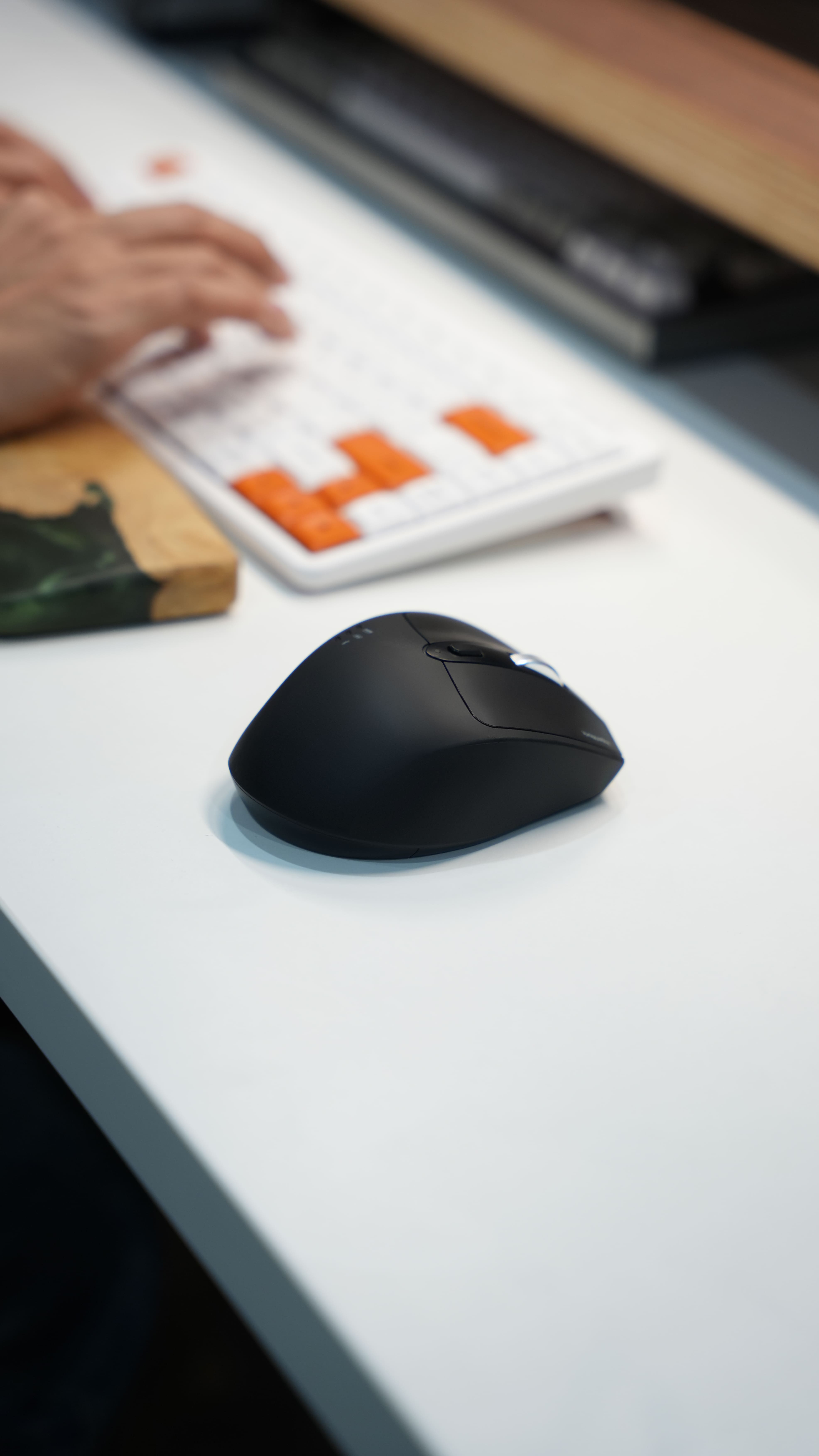 Chuột không dây HyperWork Silentium MS01