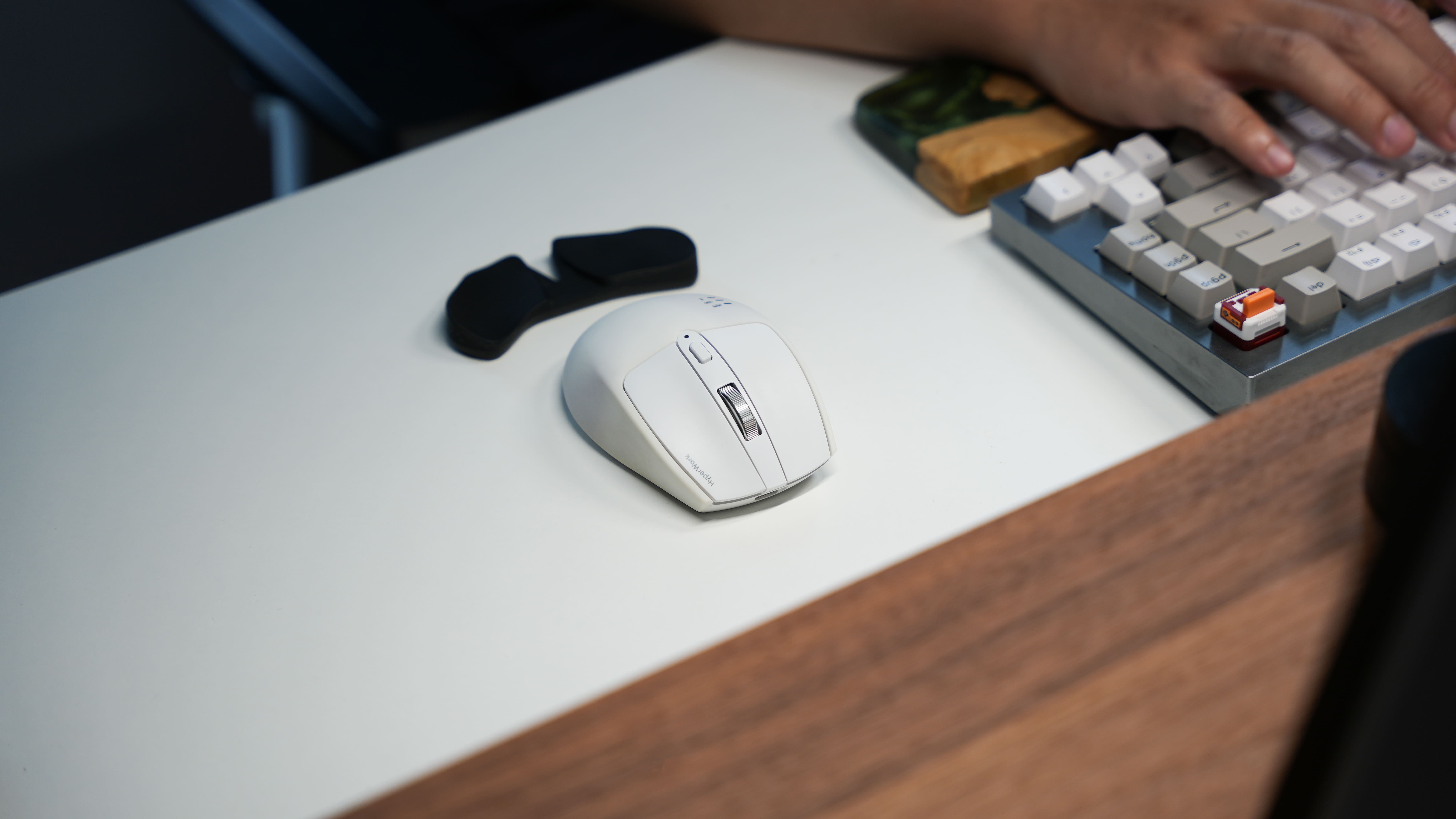 Chuột không dây HyperWork Silentium MS01