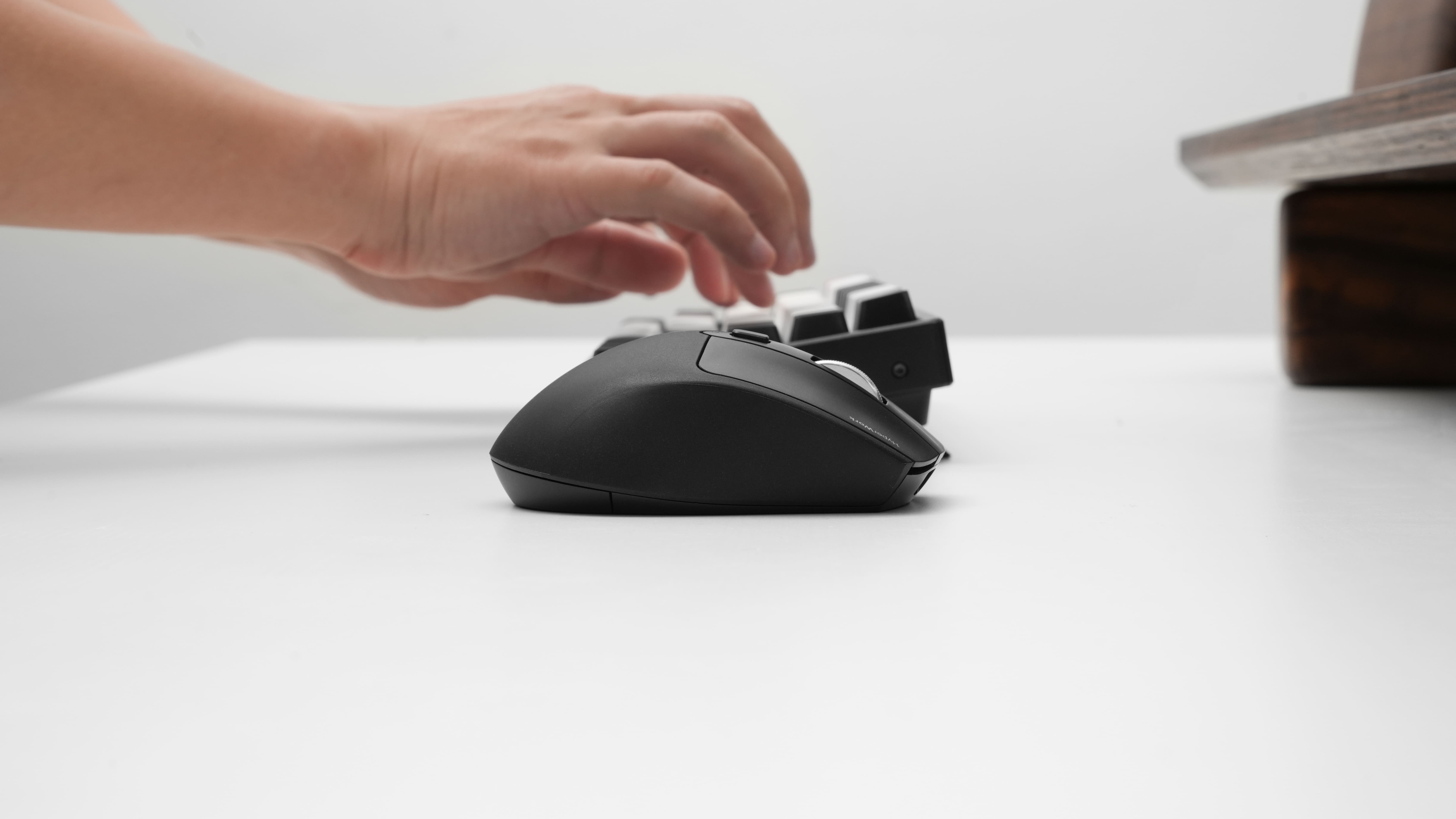 Chuột không dây HyperWork Silentium MS01