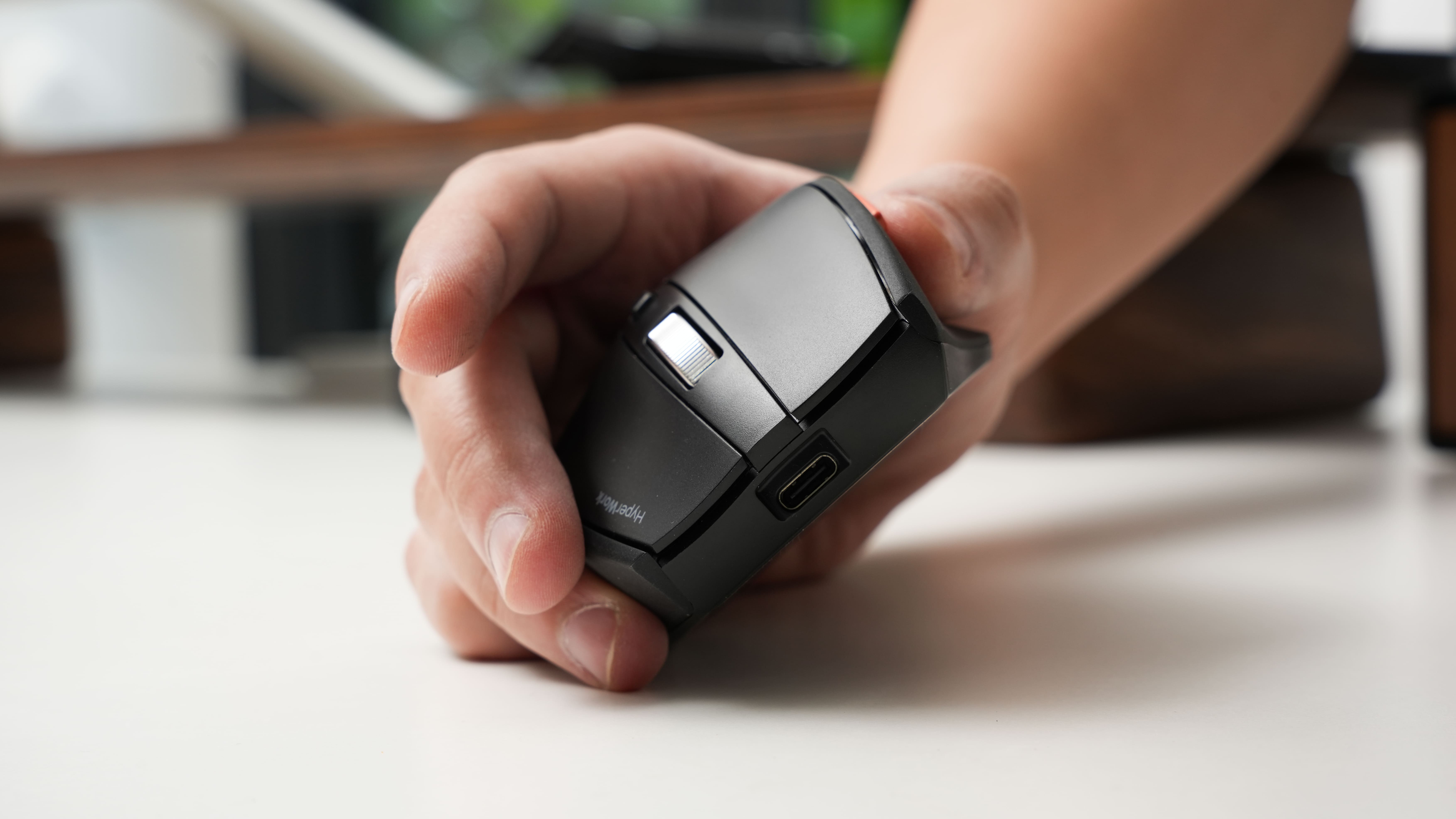 Chuột không dây HyperWork Silentium MS01