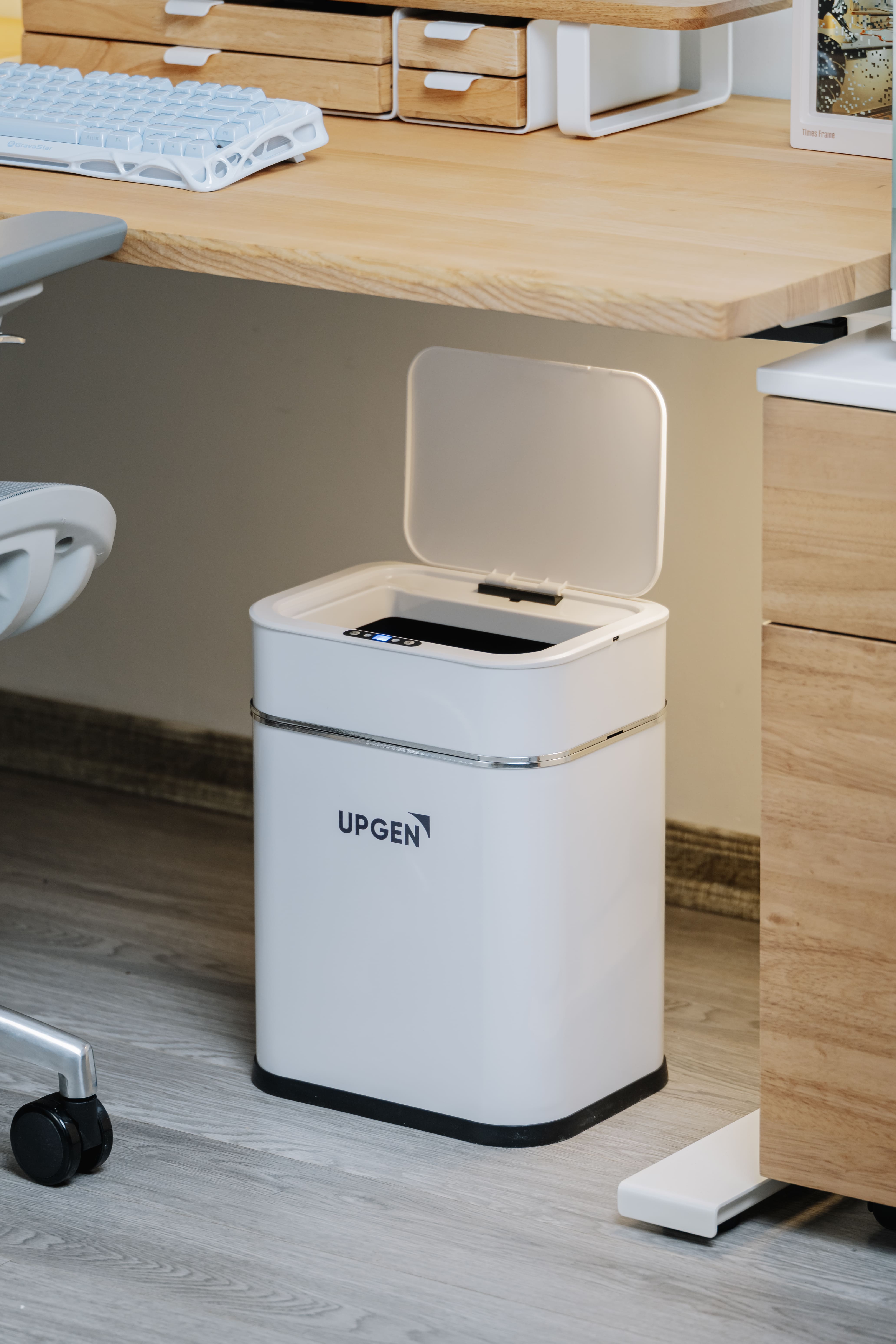Thùng Rác Thông Minh - Upgen Smart Bin