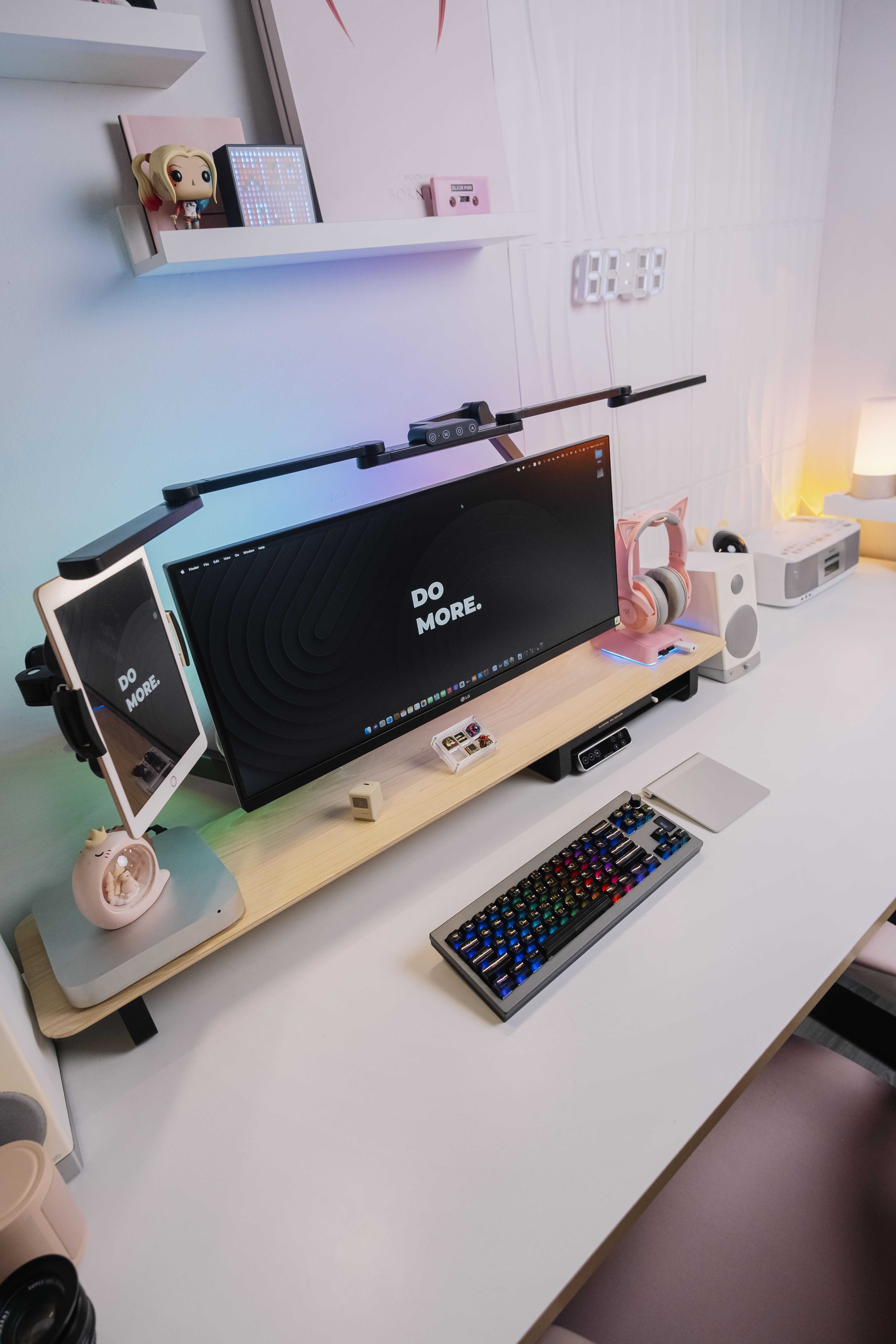 Đèn bàn UPGen Scorpio - Đèn Bọ Cạp UPGen