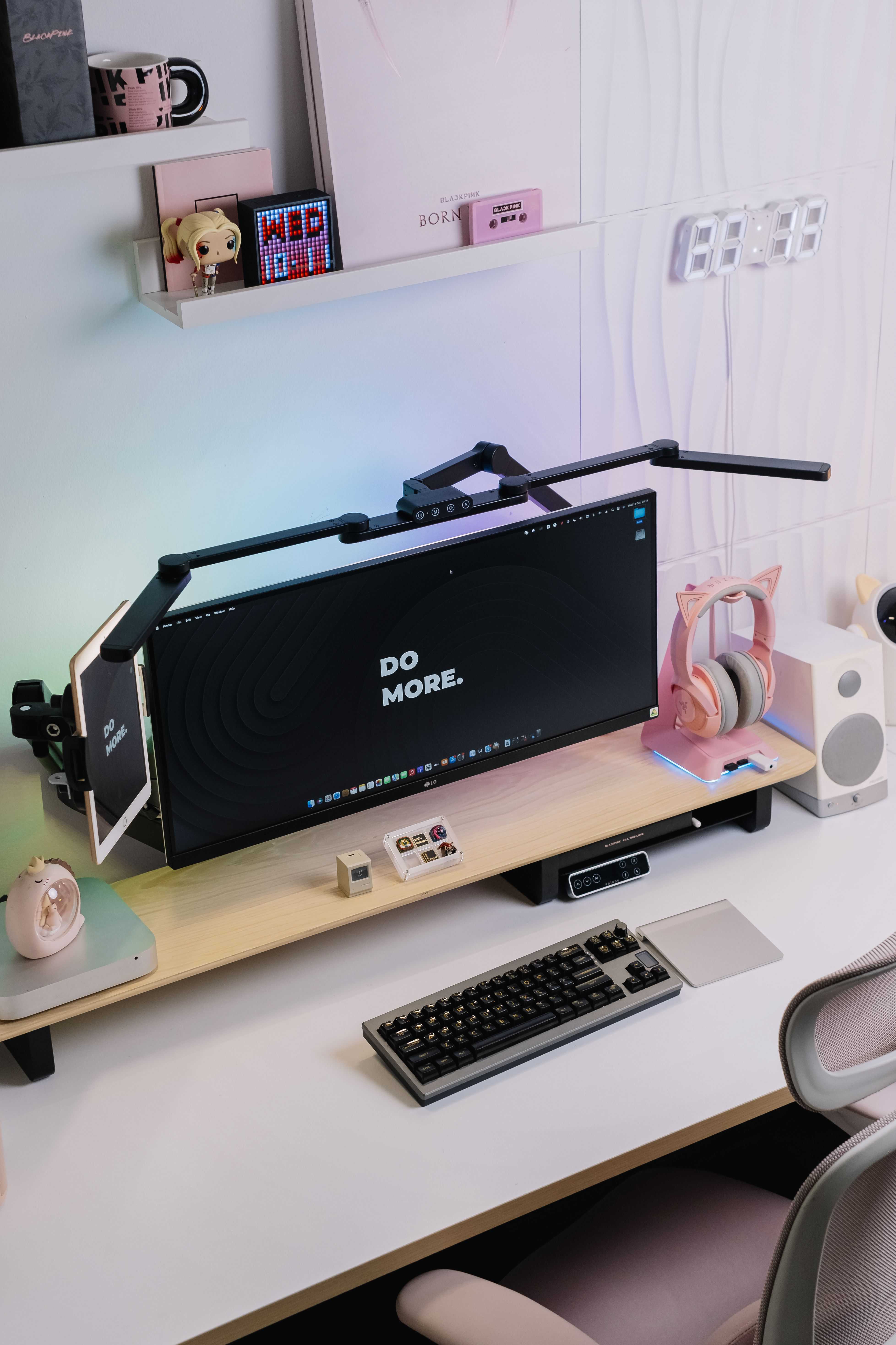 Đèn bàn UPGen Scorpio - Đèn Bọ Cạp UPGen