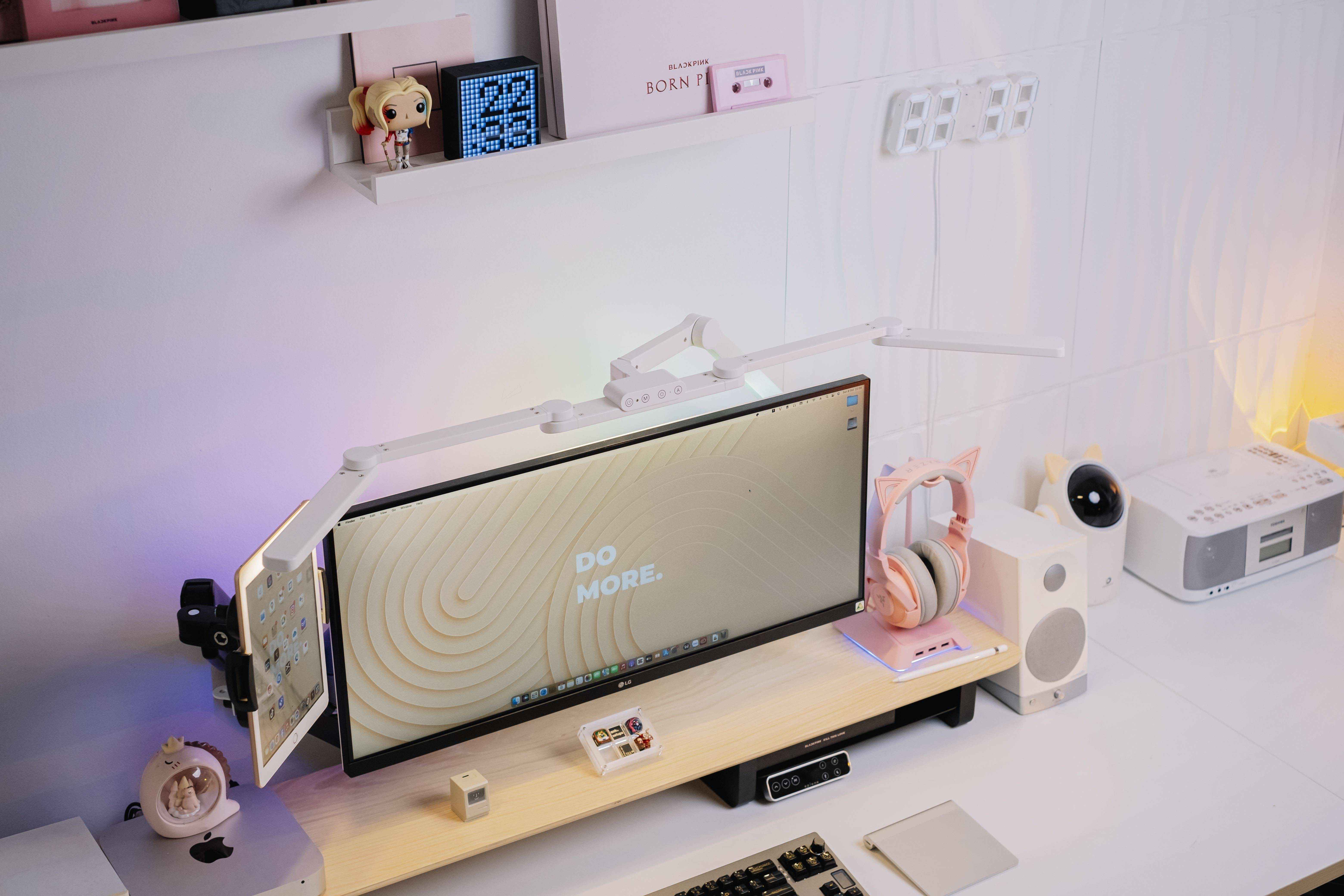 Đèn bàn UPGen Scorpio - Đèn Bọ Cạp UPGen