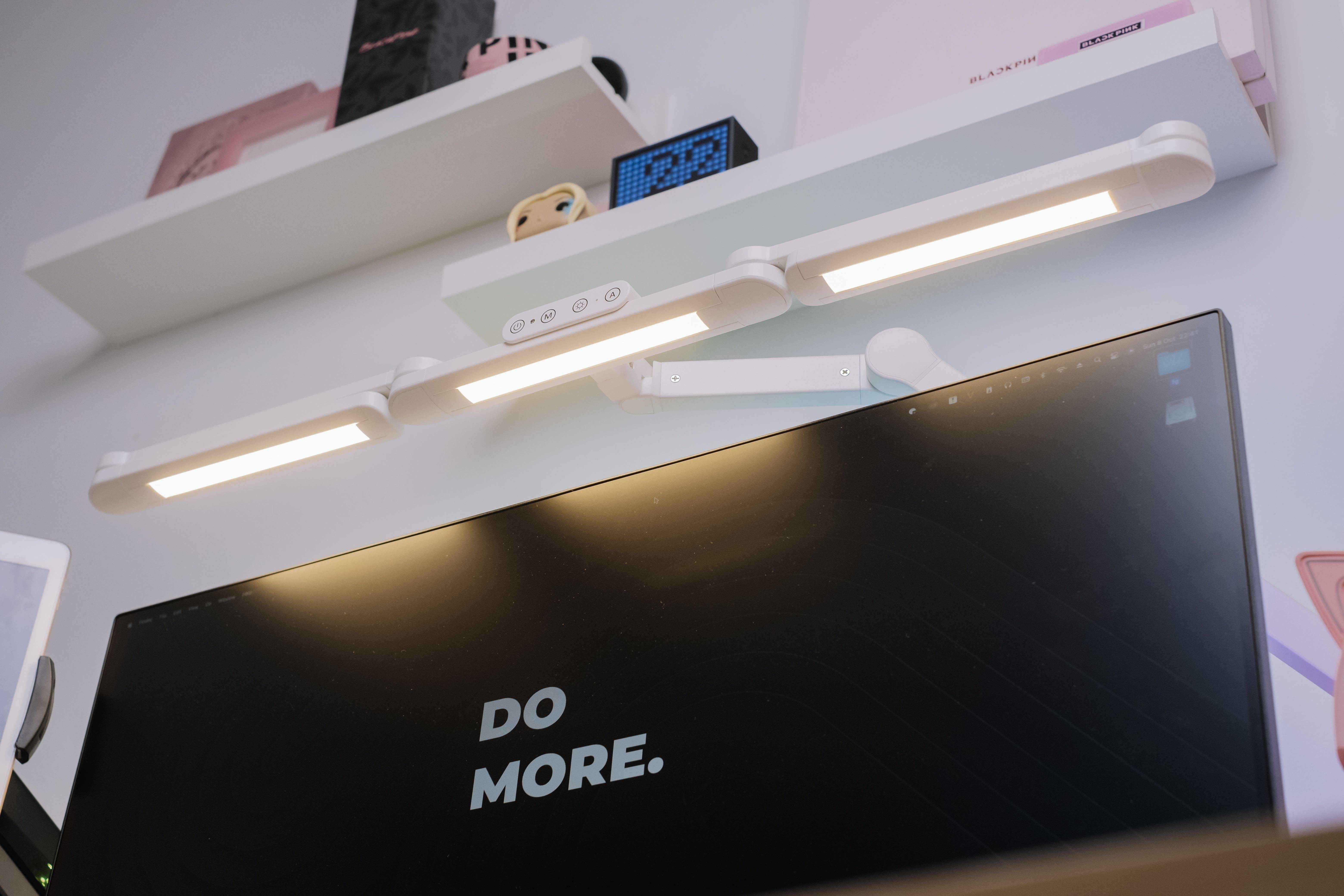 Đèn bàn UPGen Scorpio - Đèn Bọ Cạp UPGen