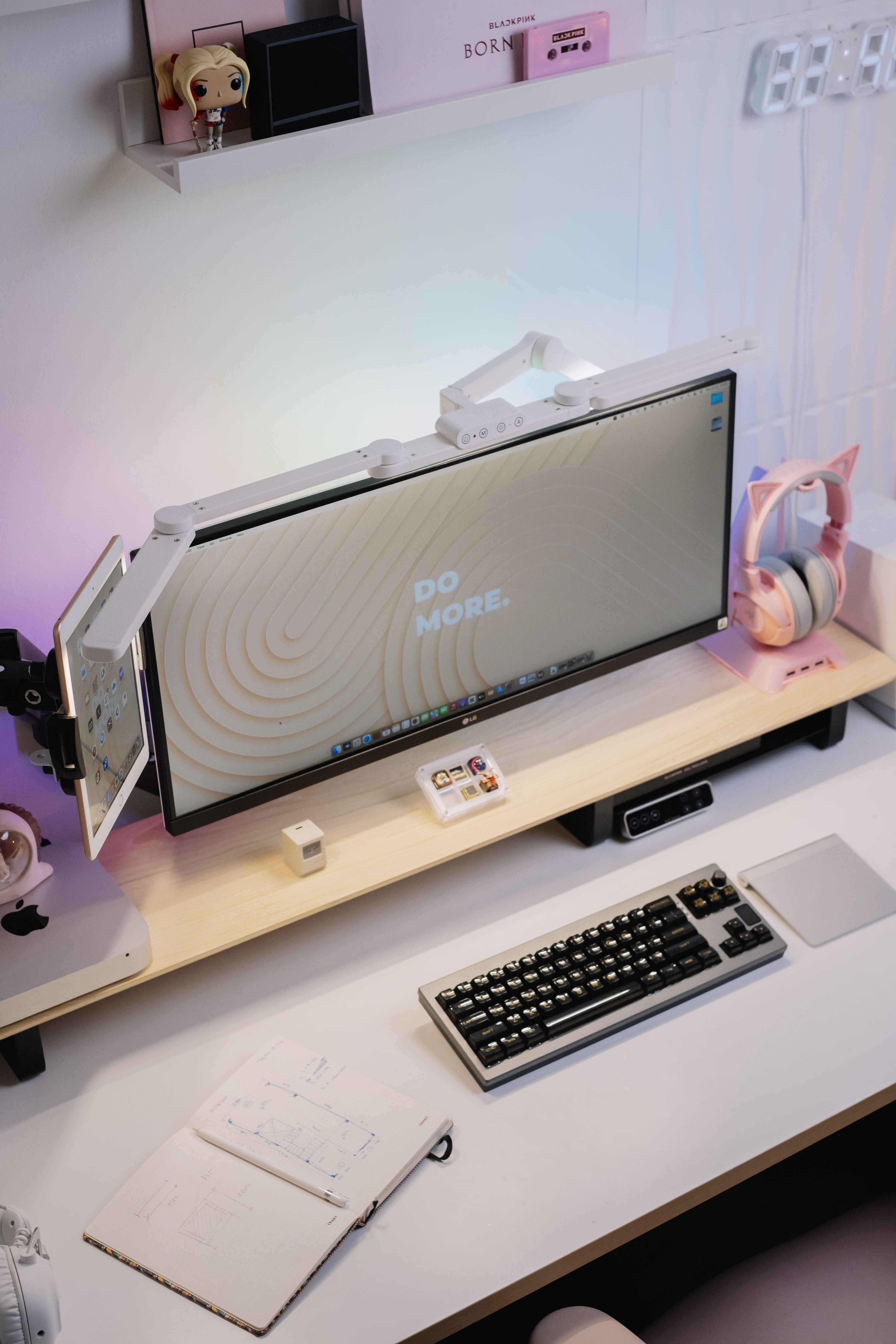 Đèn bàn UPGen Scorpio - Đèn Bọ Cạp UPGen