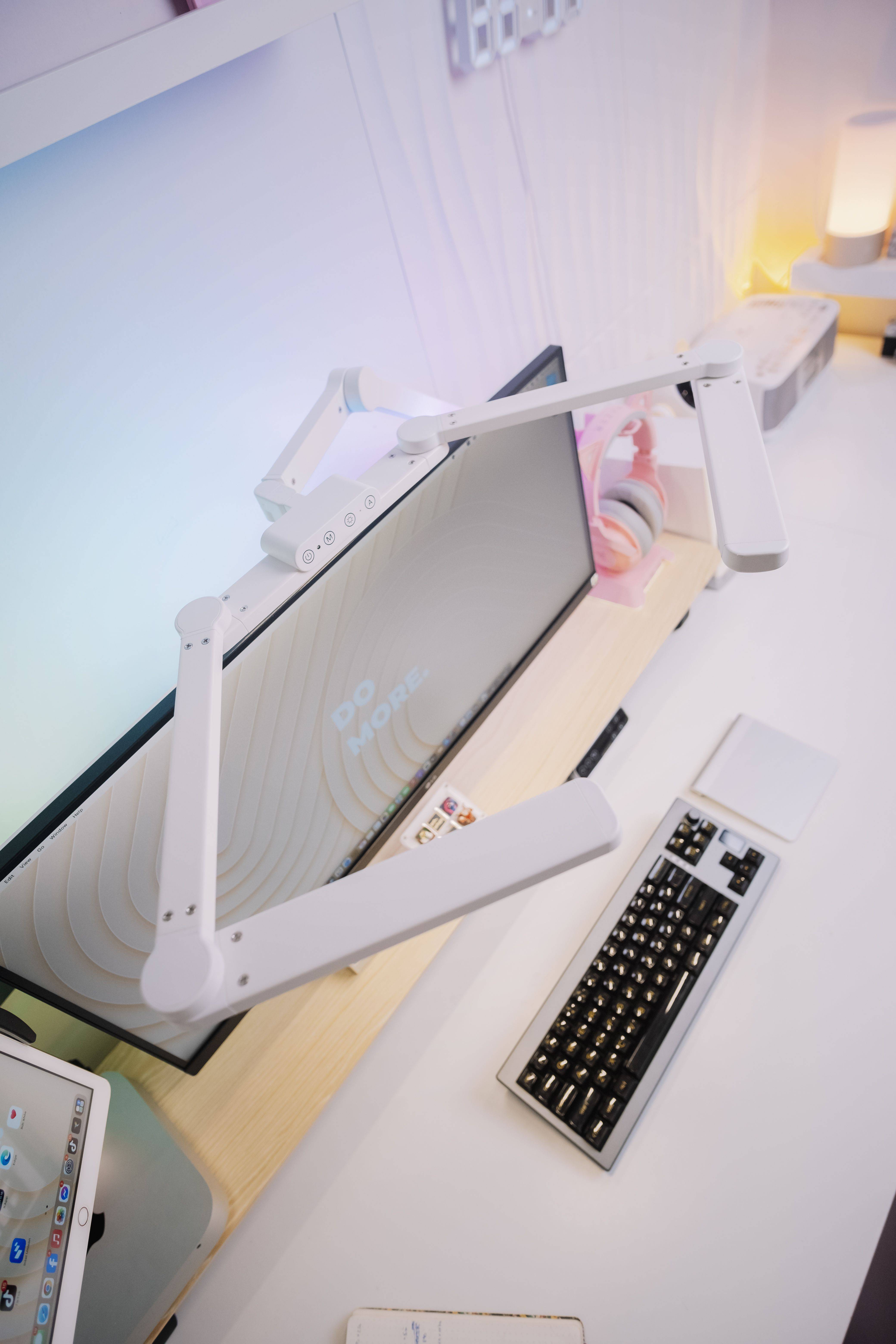 Đèn bàn UPGen Scorpio - Đèn Bọ Cạp UPGen