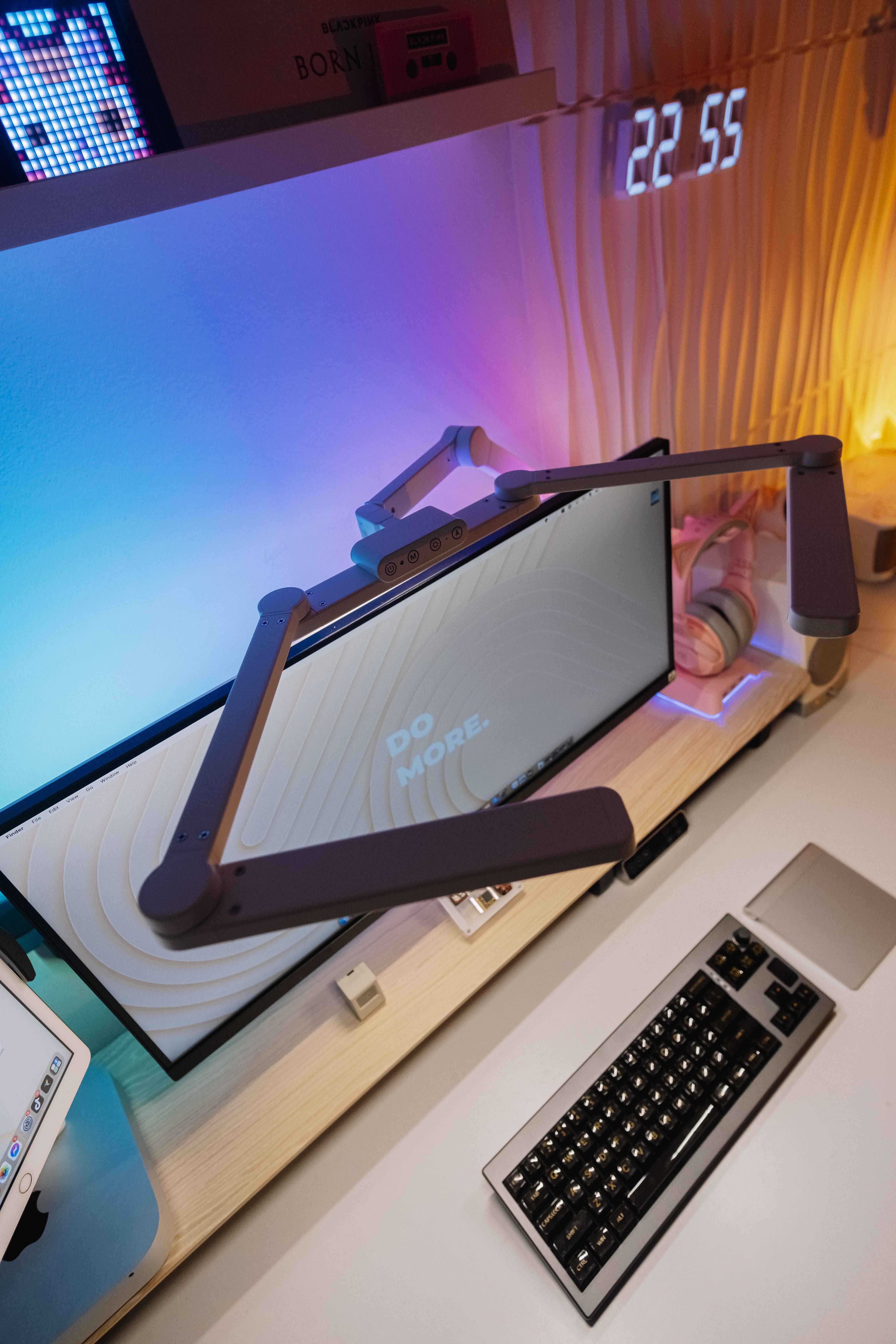 Đèn bàn UPGen Scorpio - Đèn Bọ Cạp UPGen