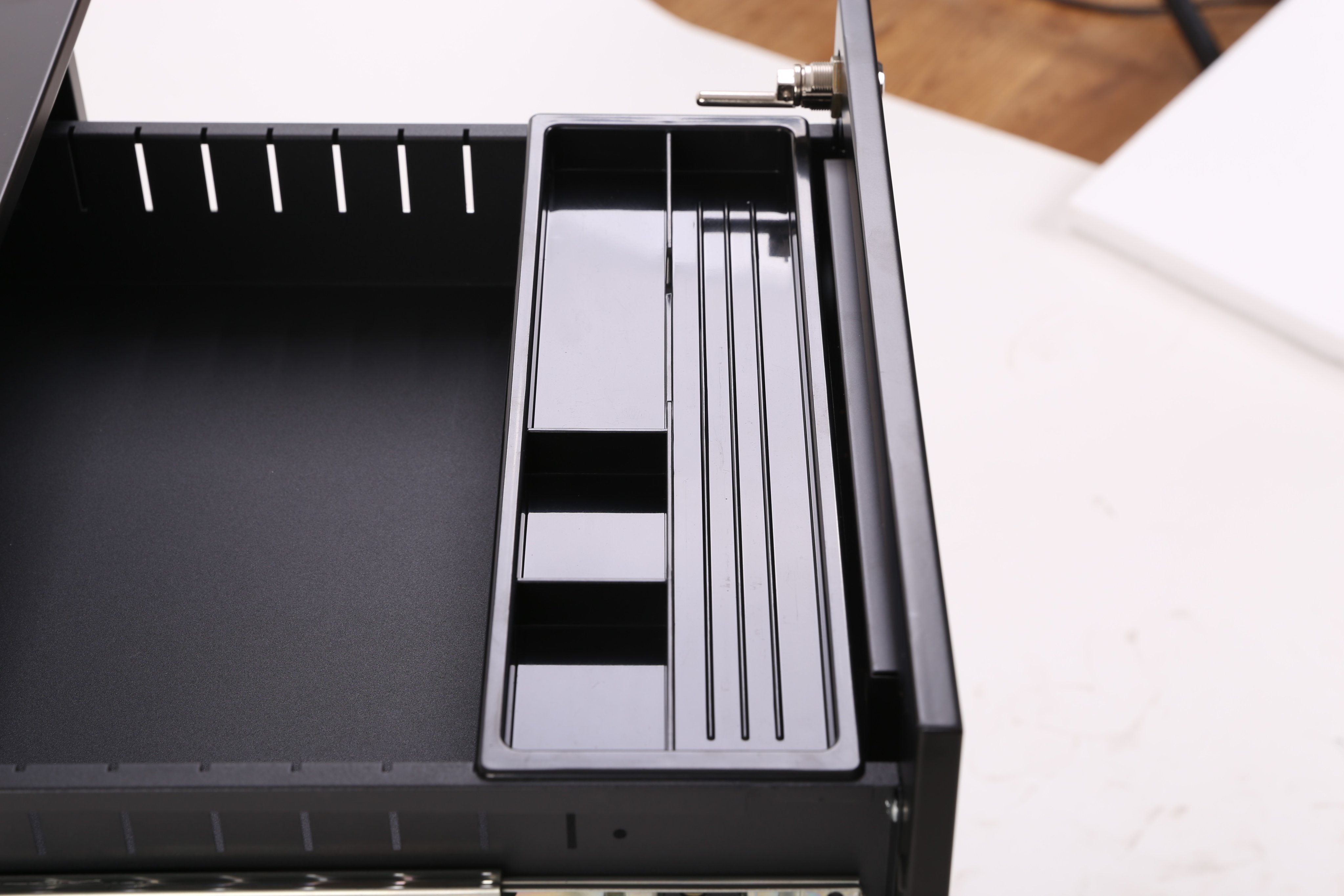 Tủ tài liệu di động UPGen