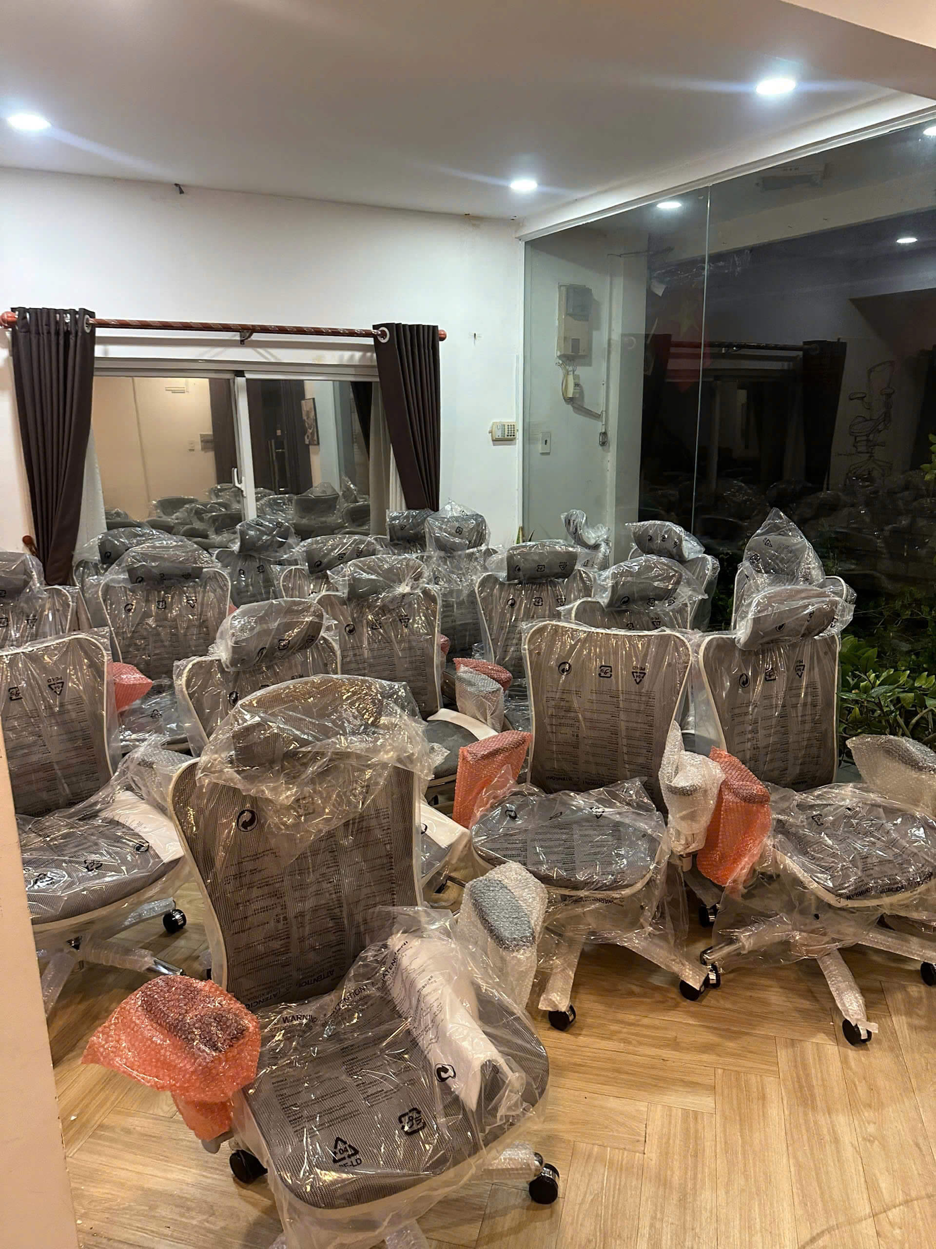 Dự Án Ghế Công Thái Học Sihoo M57 – Công Ty TNHH NextVision