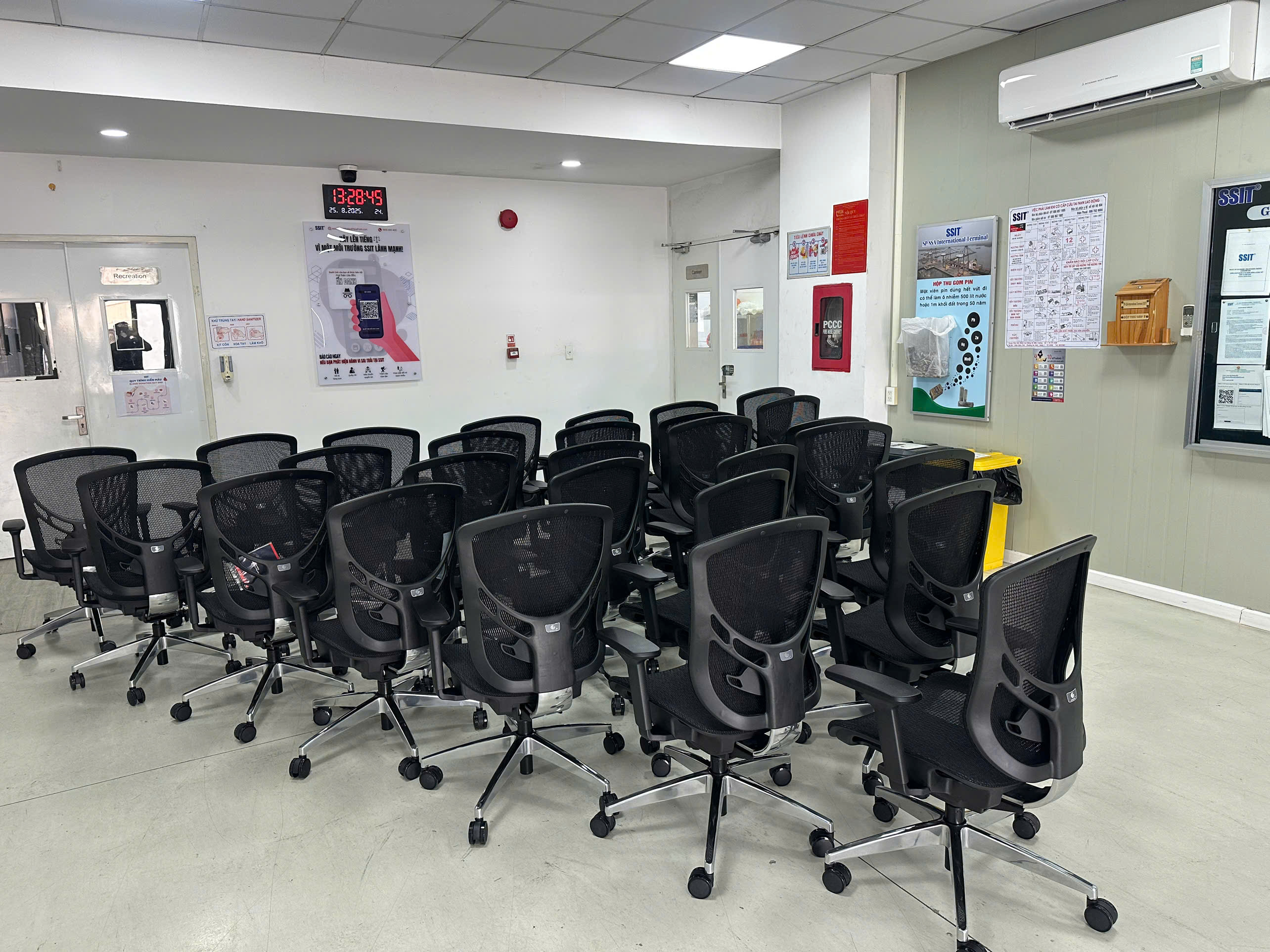 Dự Án Ghế Công Thái Học GTChair Ivino MT – Công Ty TNHH Aplus Solutions