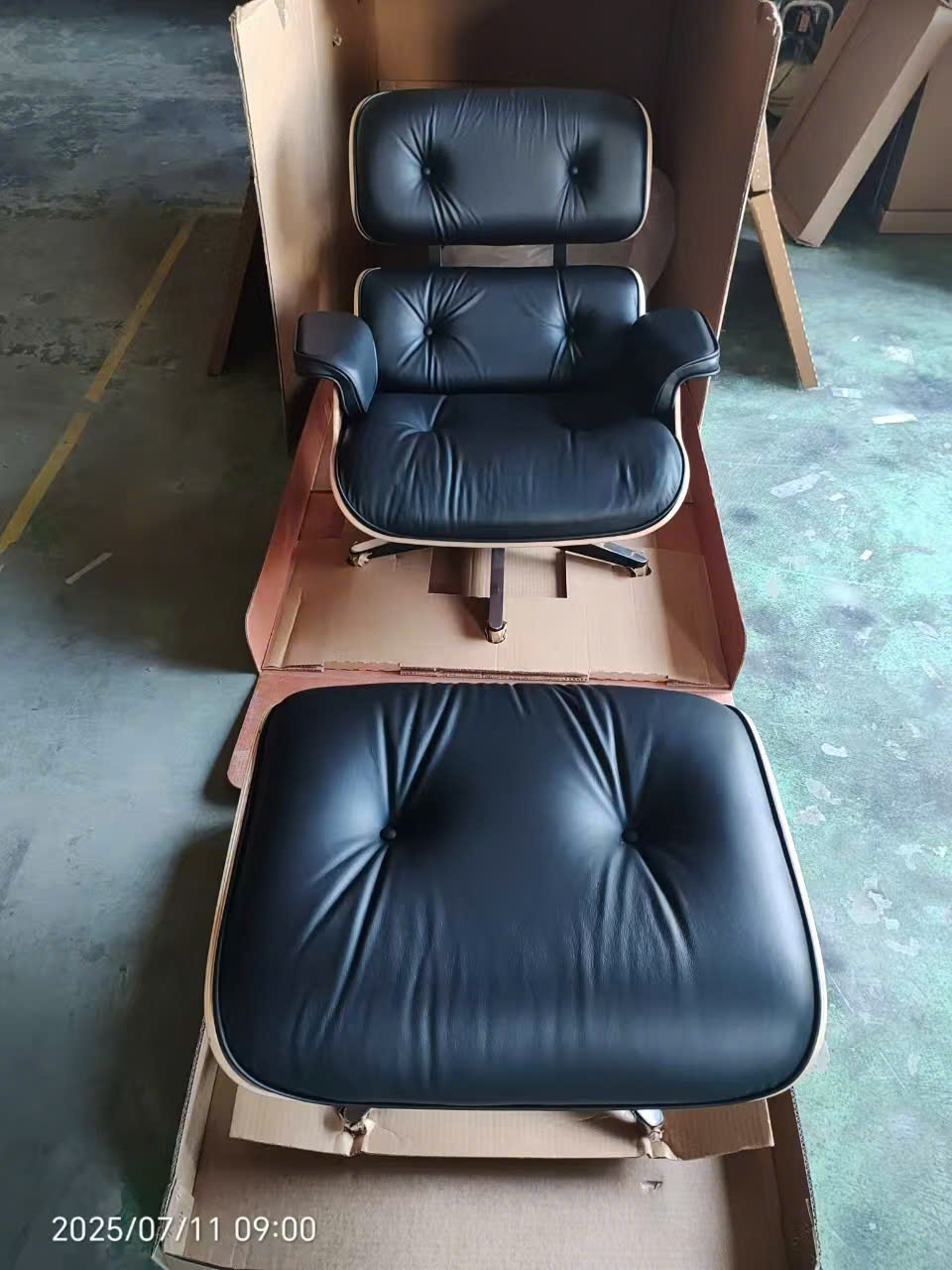 Ghế thư giãn Herman Miller Eames Lounge & Ottoman