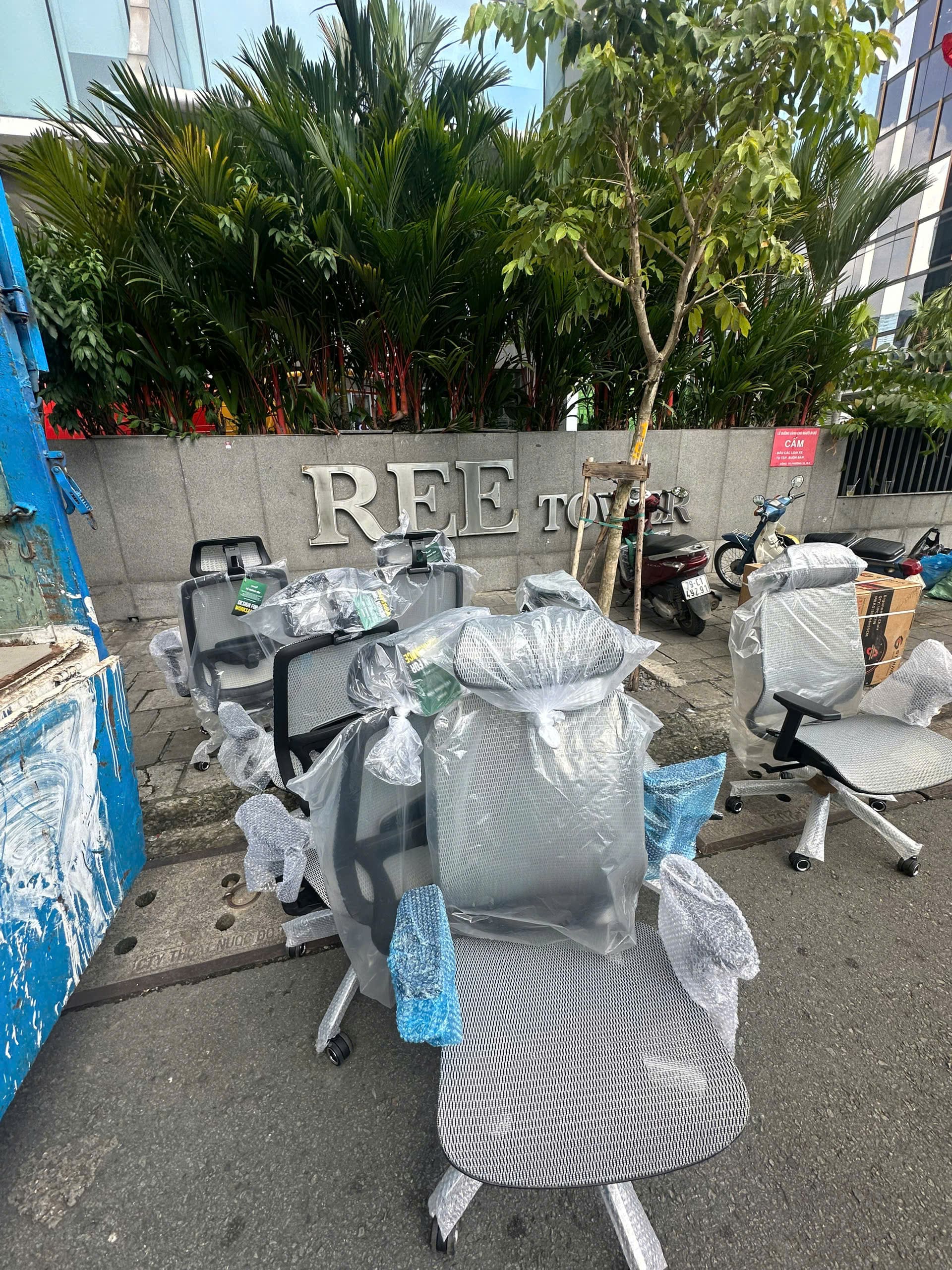 Dự Án Ghế Công Thái Học Upgen Lumix - Công Ty TNHH Yang Ming Shipping Việt Nam