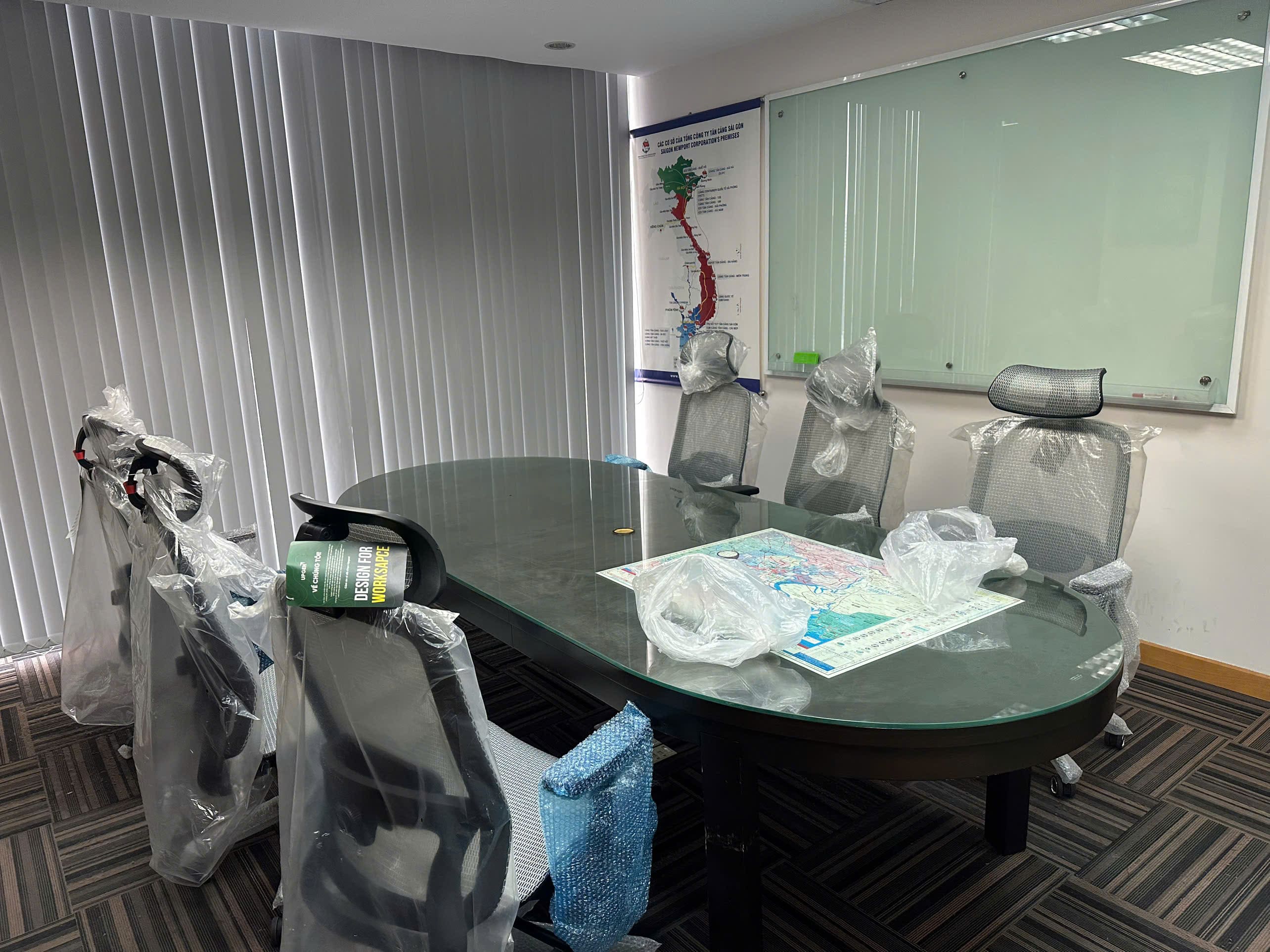 Dự Án Ghế Công Thái Học Upgen Lumix - Công Ty TNHH Yang Ming Shipping Việt Nam