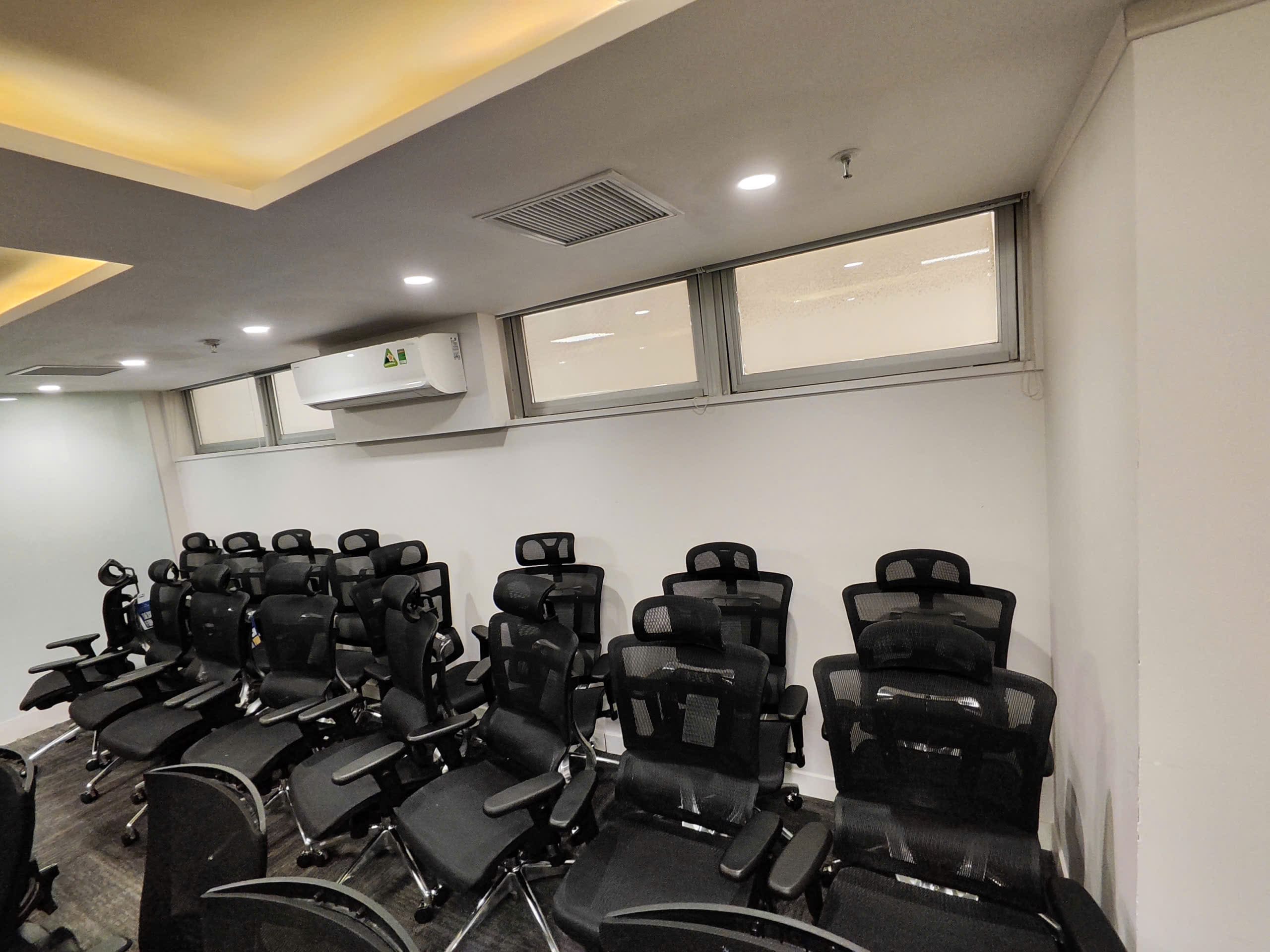 Dự Án Ghế Công Thái Học Nova – Công Ty Cổ Phần HNC