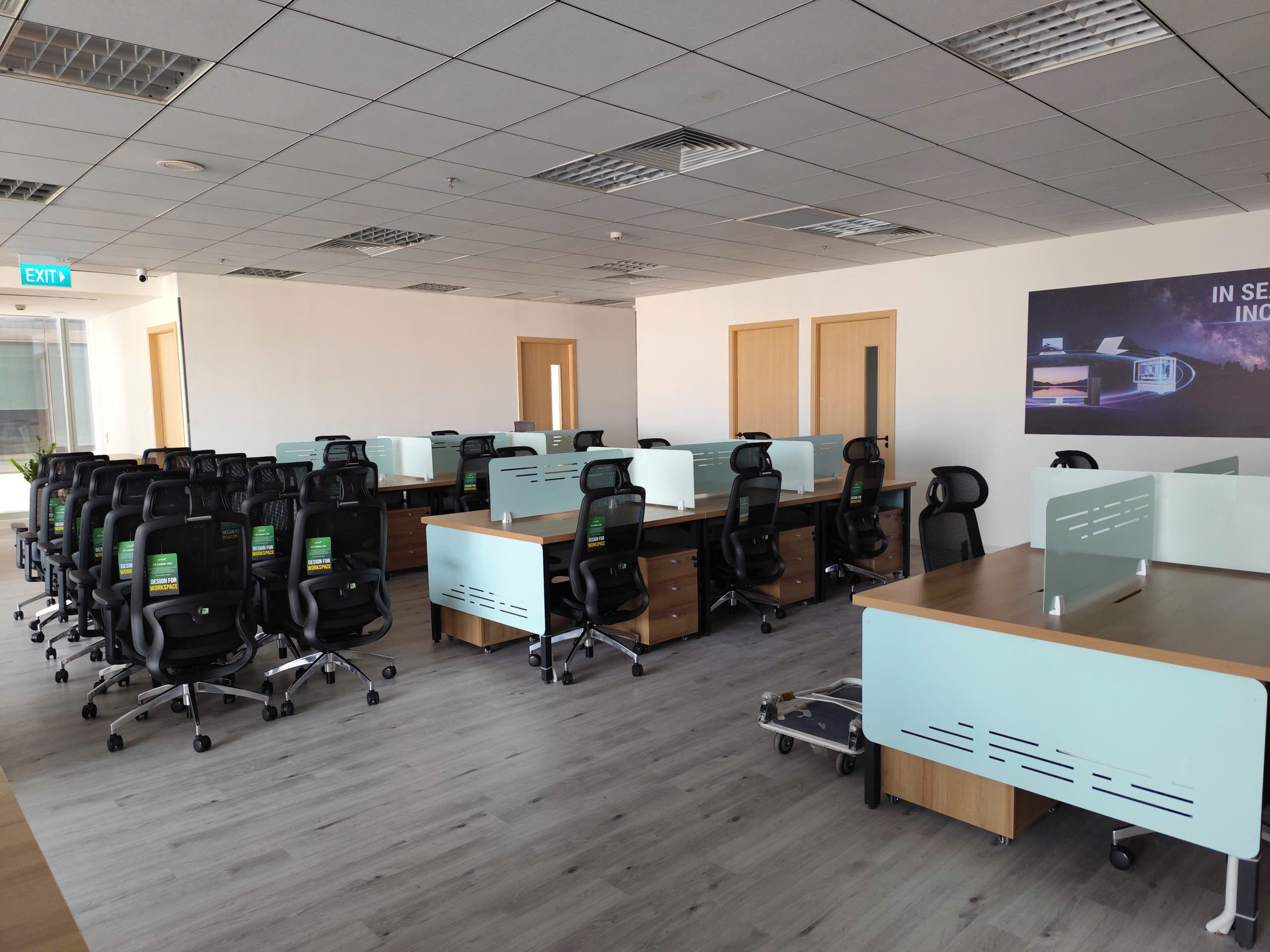 Dự Án Ghế Công Thái Học Upgen LumiX - Công Ty TNHH Tin Học Ngôi Sao Lớn