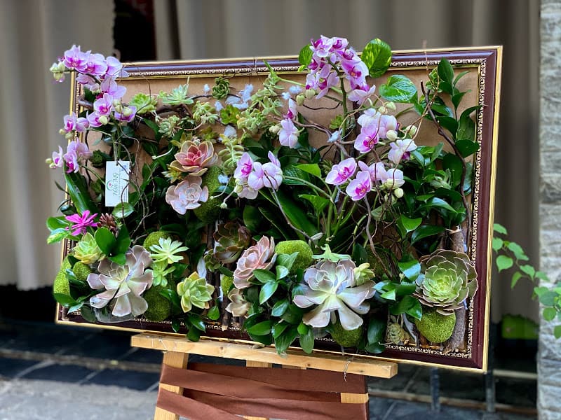 Bí quyết chọn kệ trang trí phòng khách đơn giản