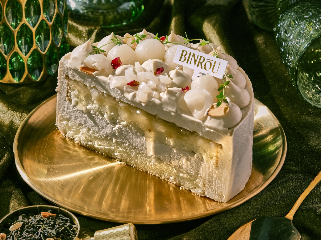 MOUSSE TRÀ NHÀI LONG NHÃN