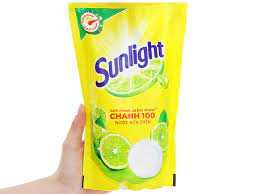 Nước Rửa Chén Sunlight Chanh Túi - 725ml