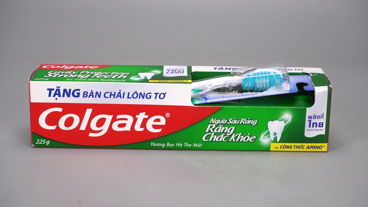 Kem đánh răng Colgate Tặng