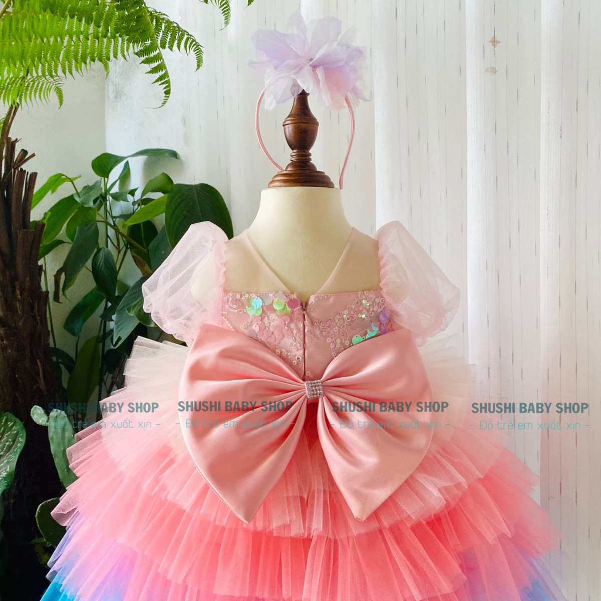 Váy bé gái thiết kế LOBY dáng xòe đính hoa cách điệu V010