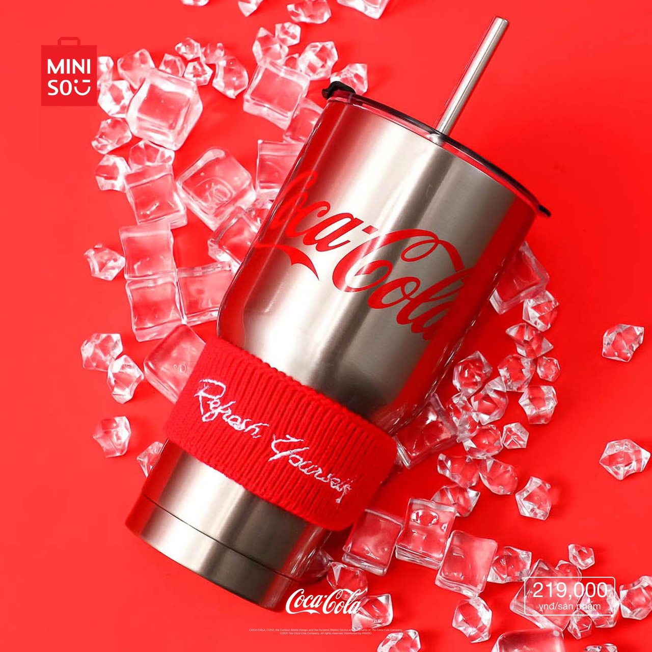 Bình nước inox có ống hút Coca Cola 850ml Miniso