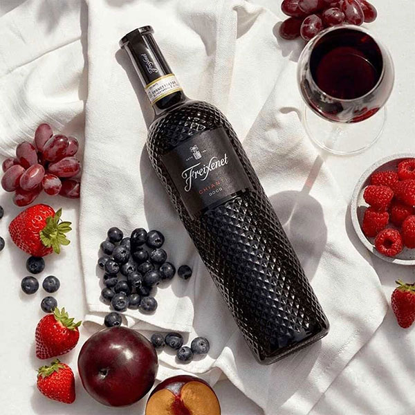 Vị ngon phong phú của rượu vang Ý