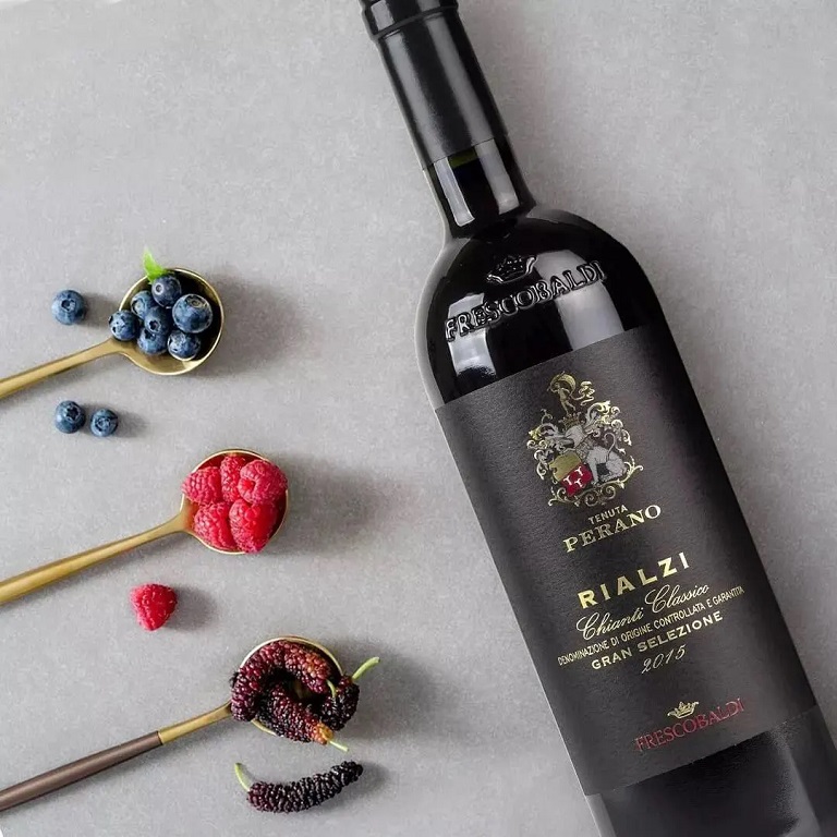 Perano Rialzi Chianti Classico Gran Selezione: Hương vị đậm đà và tinh tế