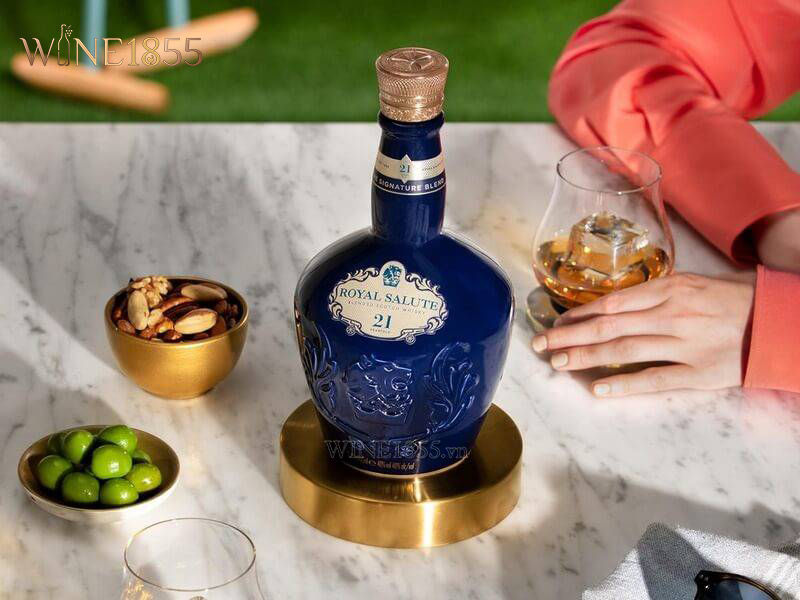 Ly Uống Rượu Chivas 21 Năm Đúng Chuẩn