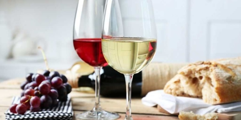 Rượu vang đỏ và rượu vang trắng