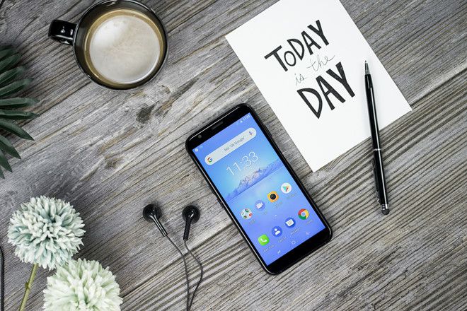 Asanzo S3 Plus ứng dụng công nghệ nhận diện khuôn mặt