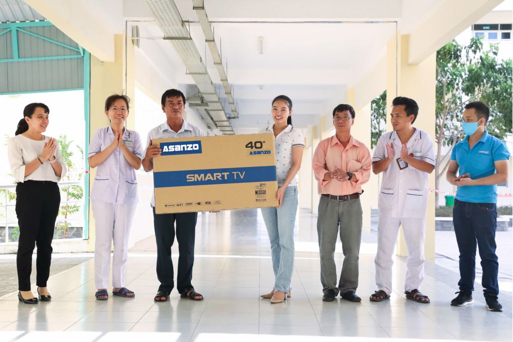 ĐỒNG HÀNH CÙNG SỞ Y TẾ TP HCM, ASANZO TRANG BỊ SMART TIVI HỖ TRỢ CÔNG TÁC ĐIỀU TRỊ COVID-19