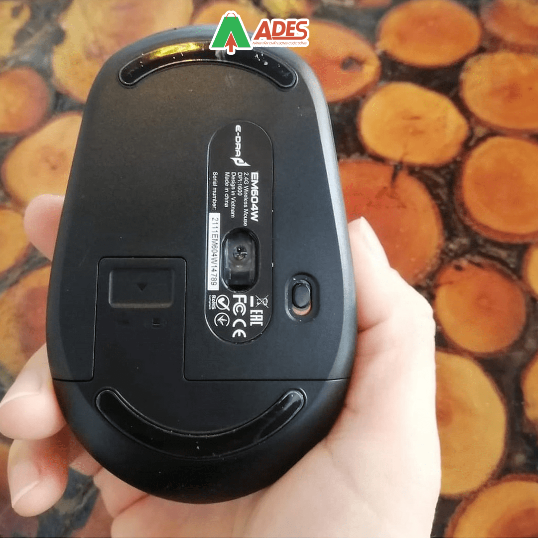 Chuot khong day Edra EM604W
