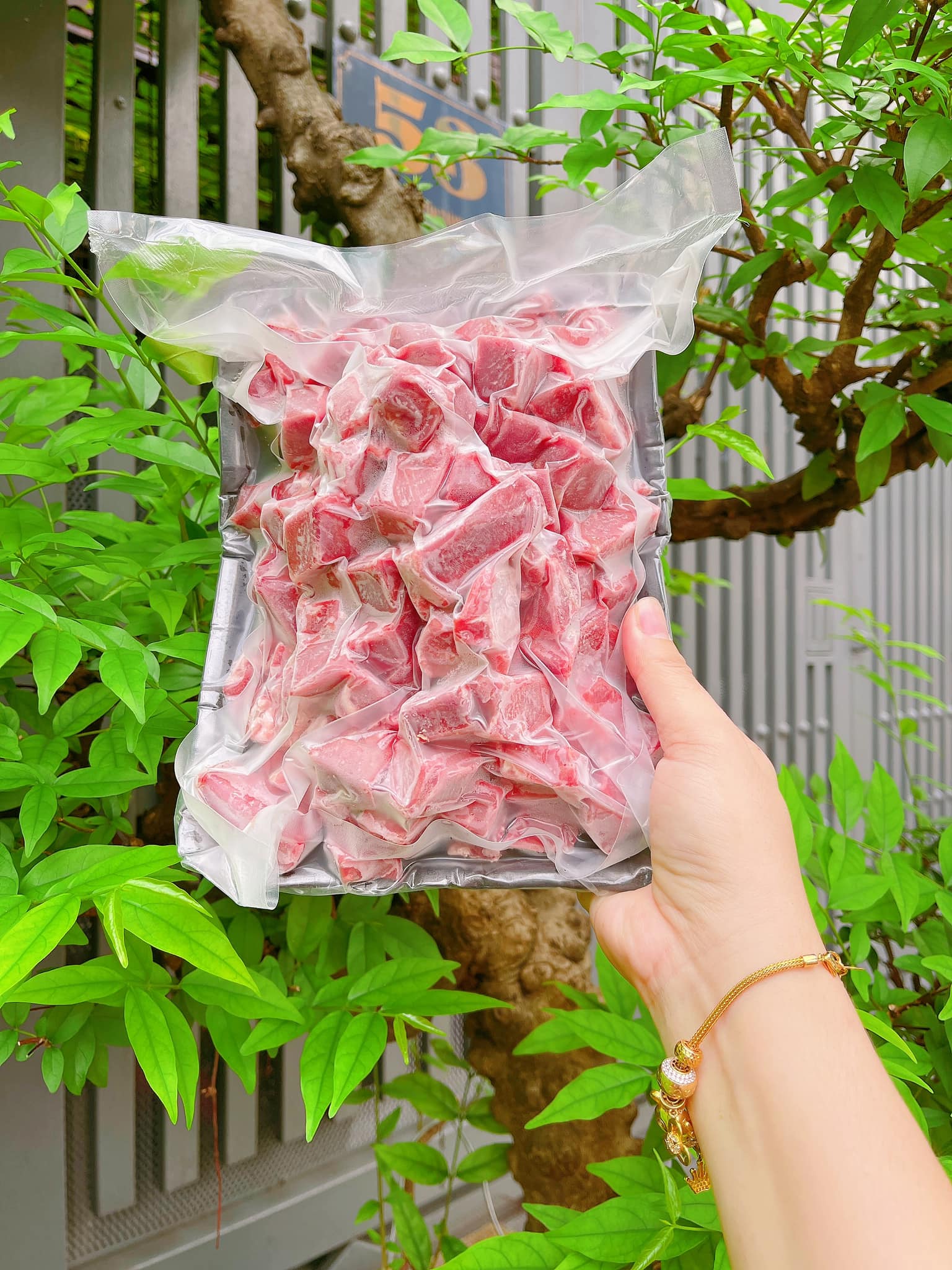 Lõi Vai Bò Mỹ  Lúc Lắc