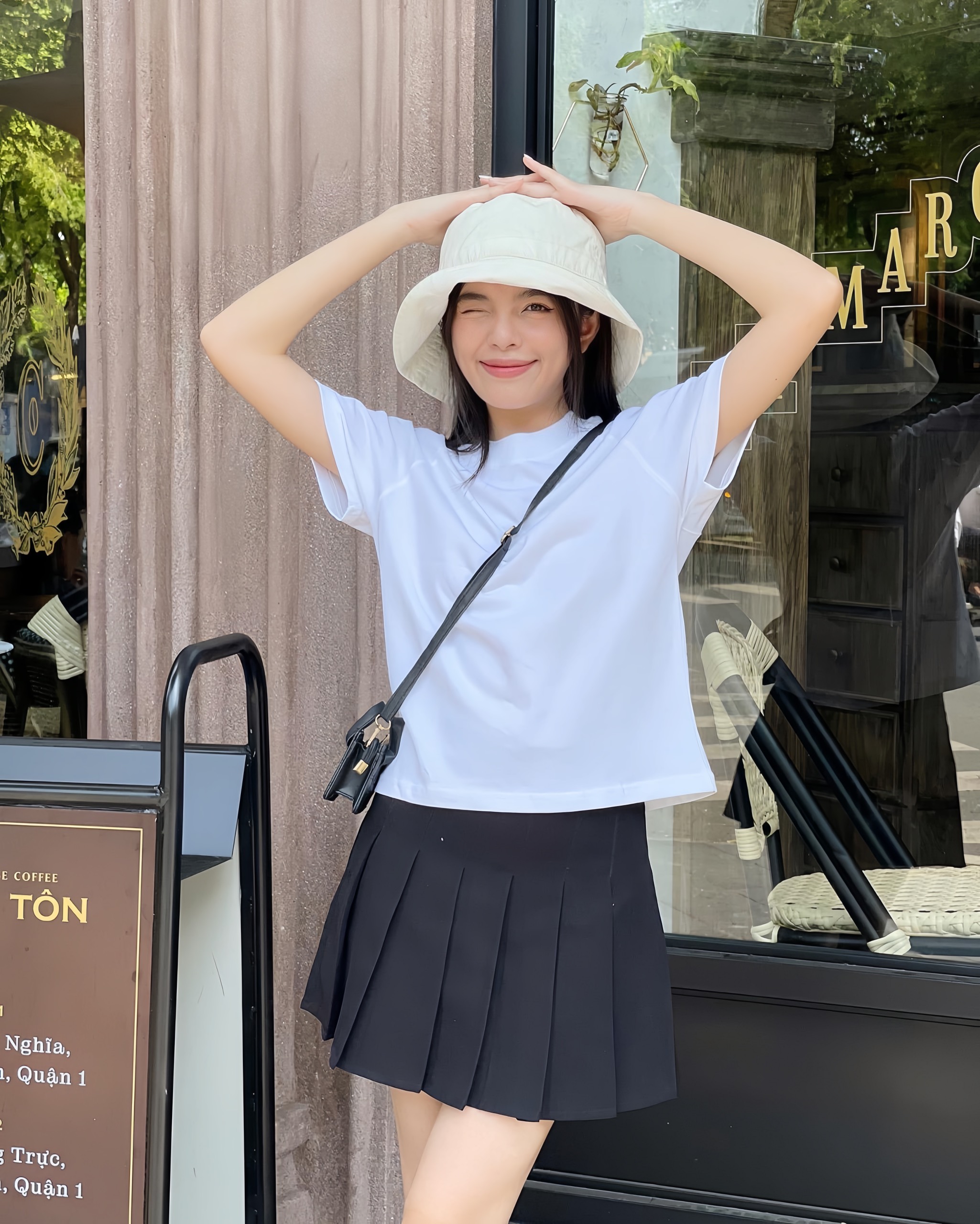 Chân váy xếp ly cơ bản Unime lưng cao kiểu tennis có lót quần