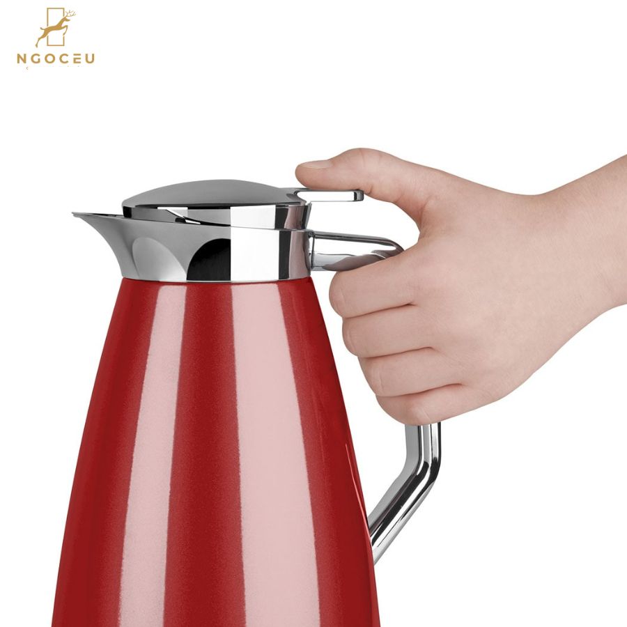 Bình giữ nhiệt màu đỏ Emsa Plaza F4140300