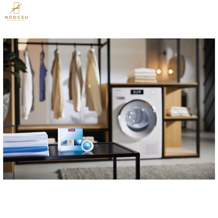 Chai nước hoa Aqua khử mùi dùng trong máy sấy Miele FA A 152 L 12,5ml